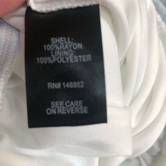 Torrid Light Blue Tie-Dye Gauze Crop Top & Drawstring Short Short Set - Picture 12 of 12